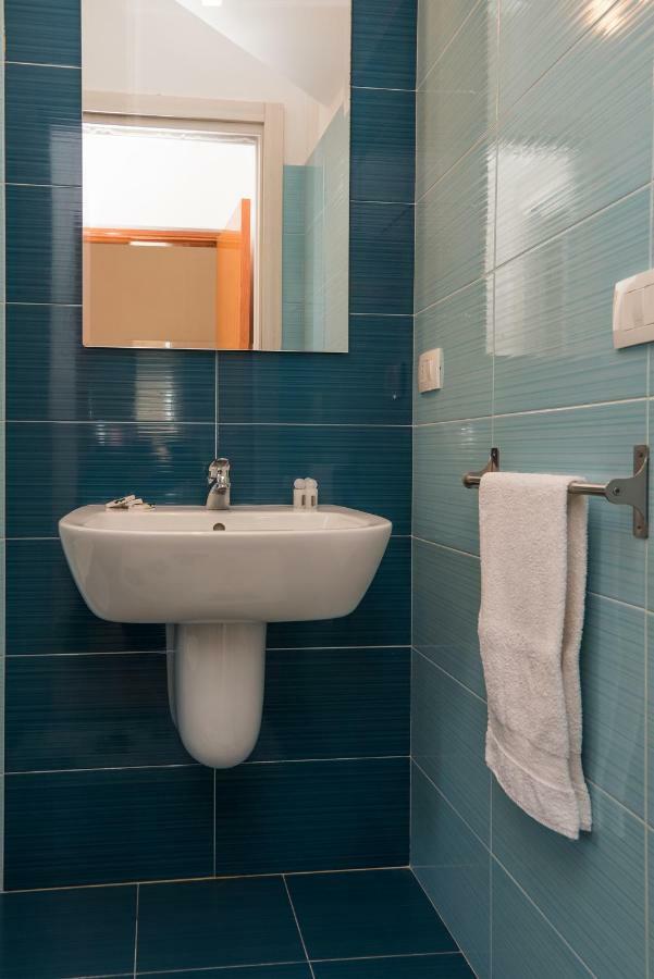 Ferienwohnung Un Affaccio Sul Borgo Marzamemi Exterior foto